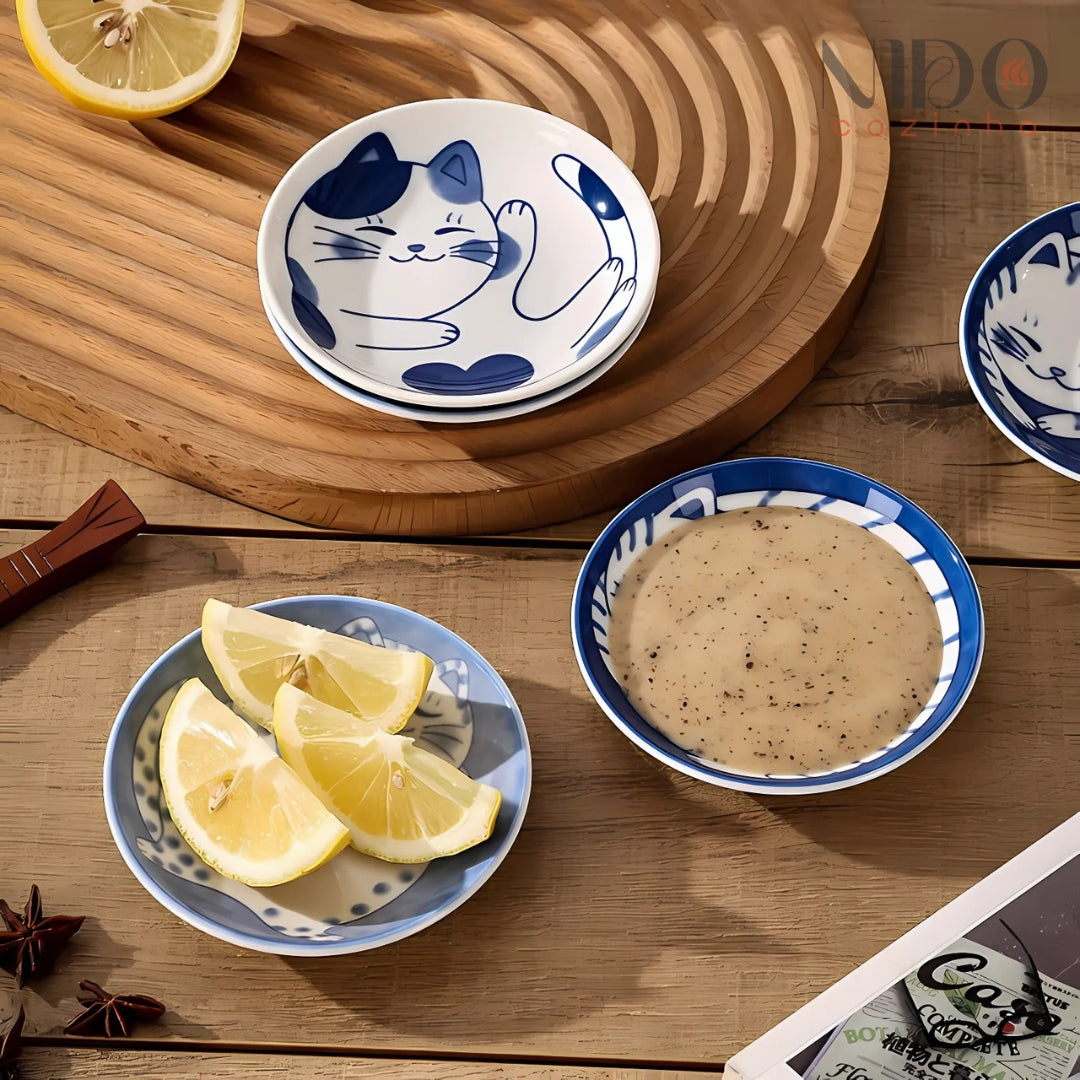 Conjunto de Mini Pratos Gatinhos Chineses