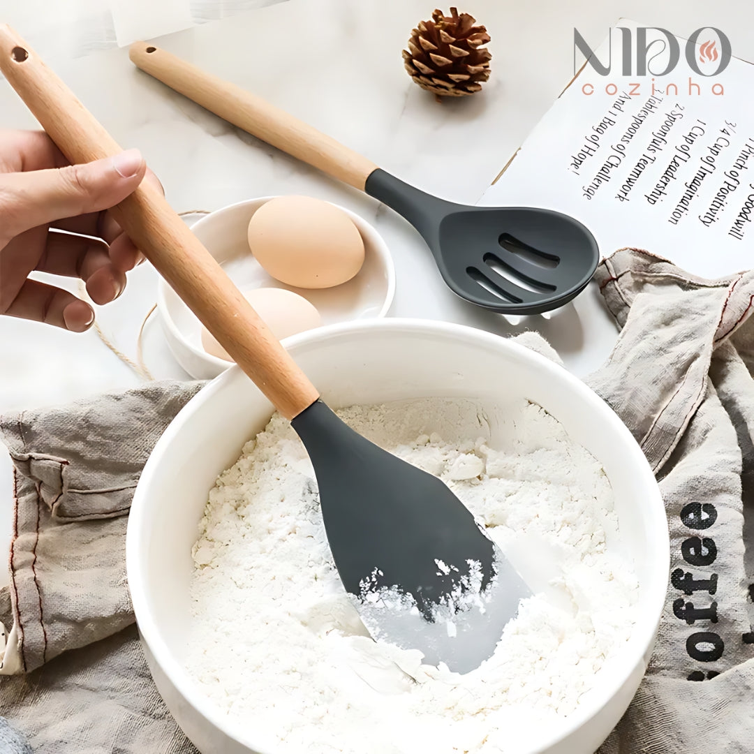 Conjunto de Utensílios de Cozinha Com Alça de Madeira