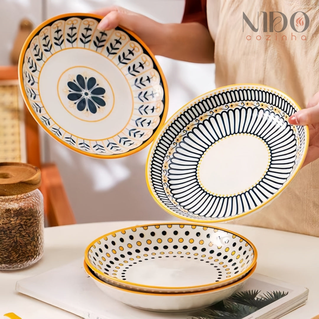 Conjunto de Pratos Flor de Ouro