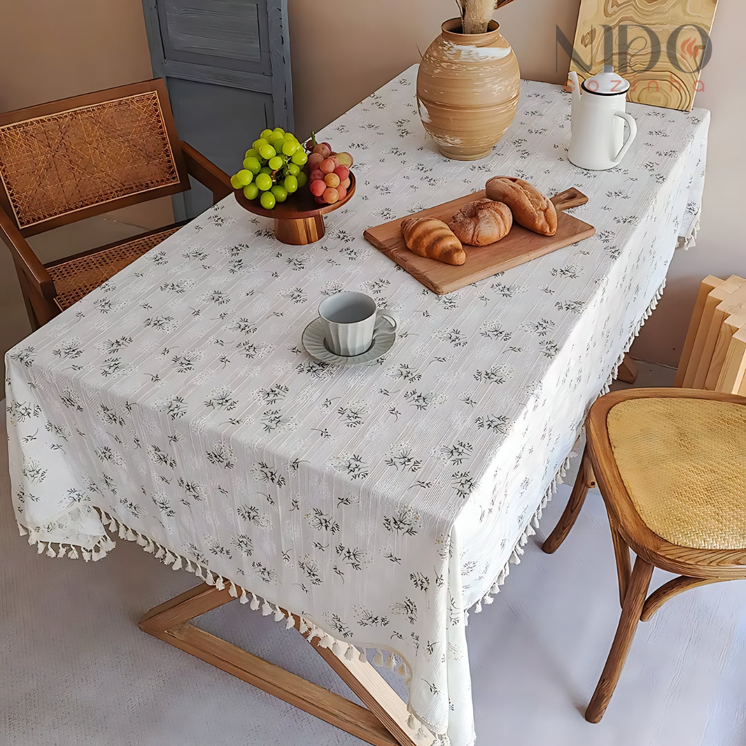 Toalha de Mesa Flores Brancas